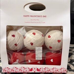 Source Unknown Valentine's Day Bowl Fillers - Red and White
